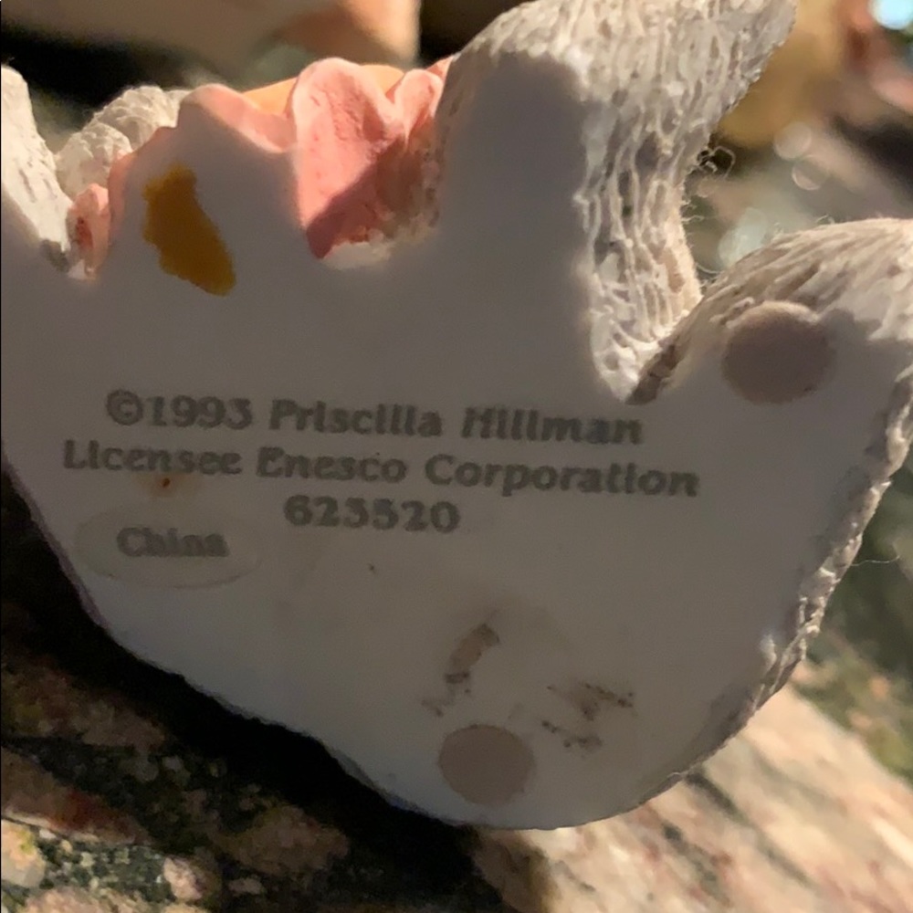 Cute Licensed Kitten Figurines - Picture 6 of 8